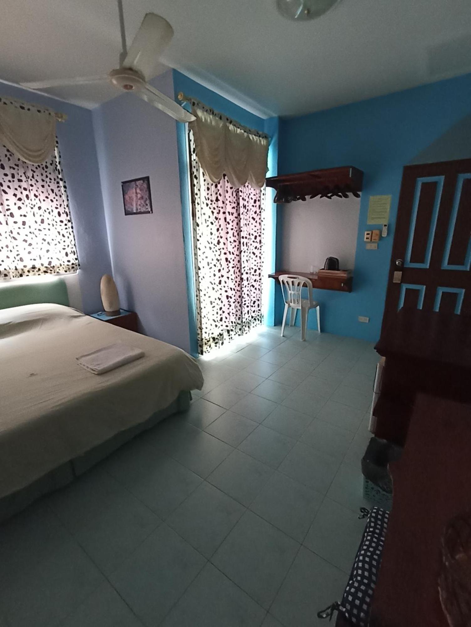 Guest house Adams House Patong