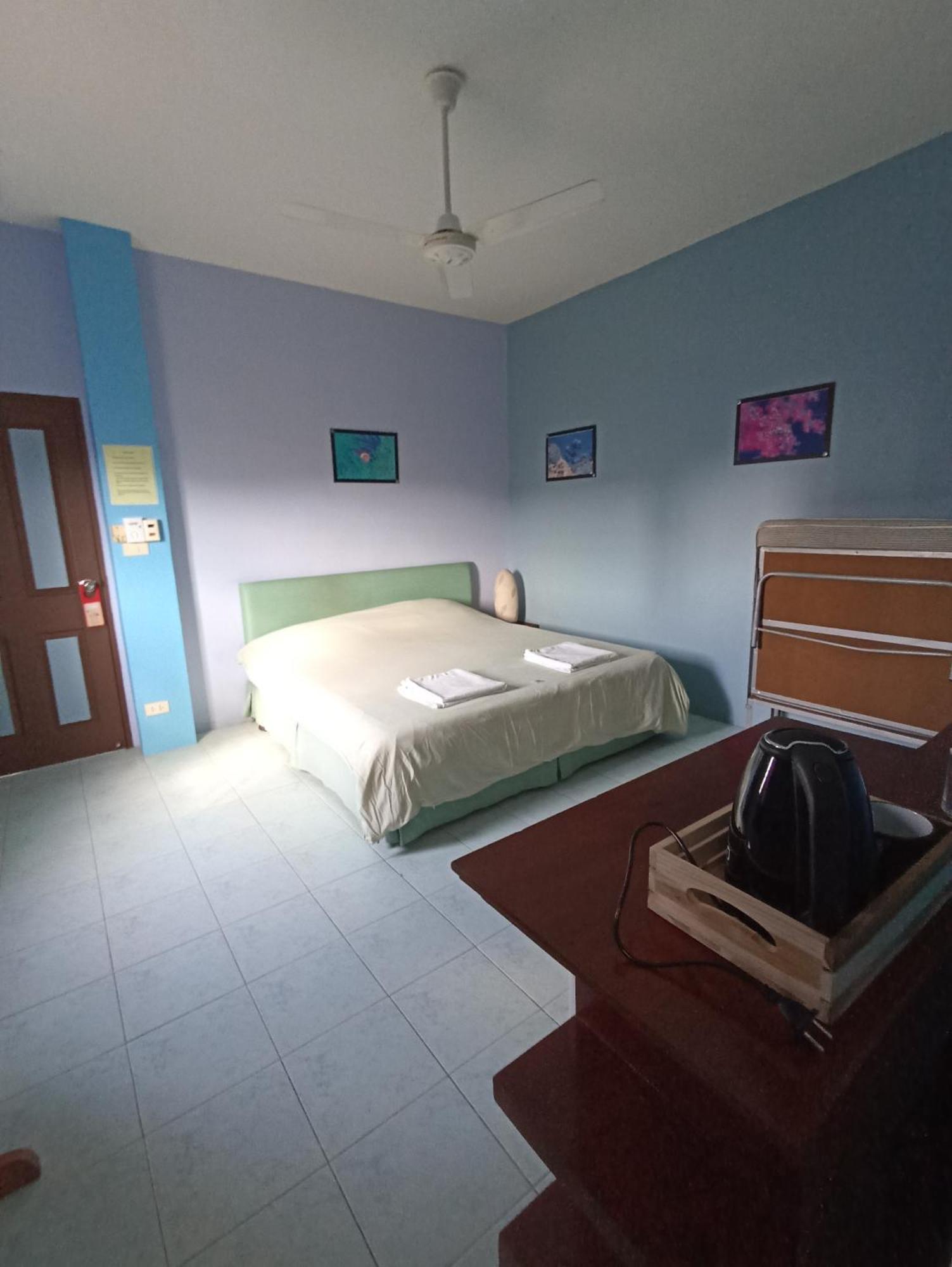 Guest house Adams House Patong